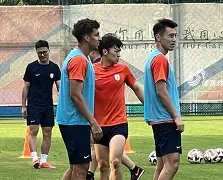 包含伤员陆续复出，阵容深度得到补充的词条